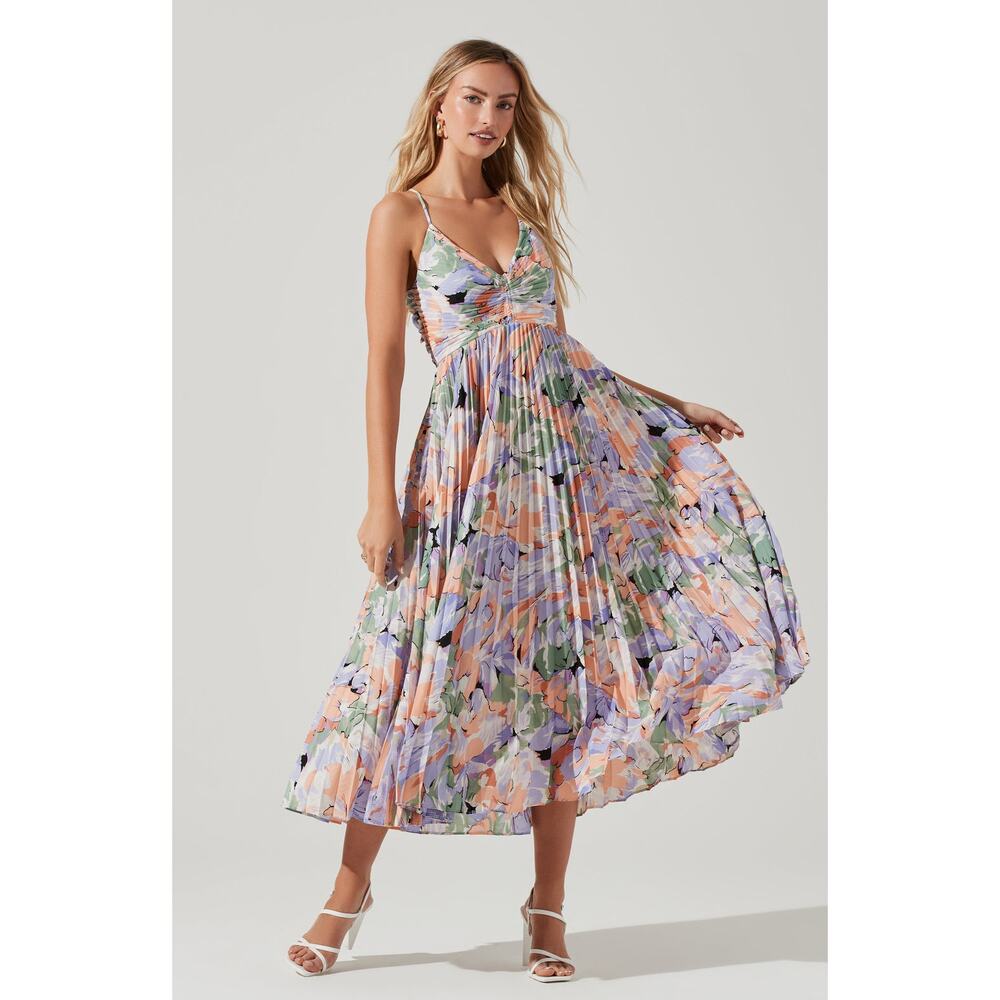 Astr Floral Pleated Midi Dress in Lavender, Peach, Green
